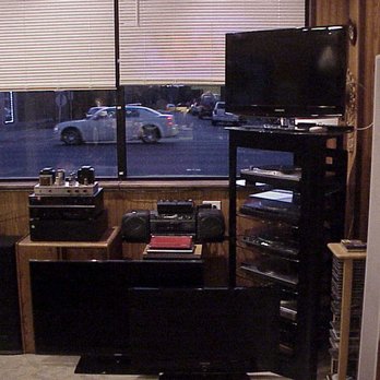 Upscale Audio Exchange - Electronics Near Me - Riverside, Illinois