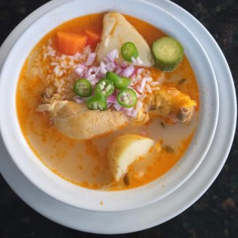 De Noche - Muy Rica sop's gallina negra - Mexican Near Me - Portland, Oregon