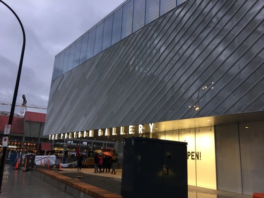 The Polygon Gallery by null