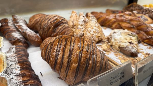 Paris Baguette by null