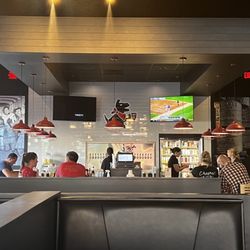 Harry's Downtown - Inside