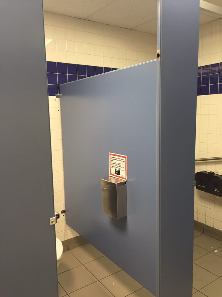 toys r us st laurent