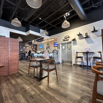 Kuma Sushi - Seating and sushi bar - Sushi Bars Near Me - Reno, Nevada Kuma Sushi - Seating and sushi bar - Sushi Bars Near Me - Reno, Nevada