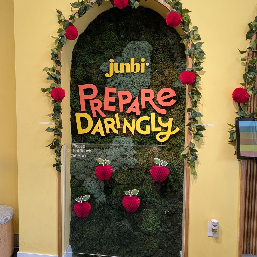 Junbi Matcha & Tea - Inside - Bubble Tea Near Me - Livermore, California Junbi Matcha & Tea - Inside - Bubble Tea Near Me - Livermore, California