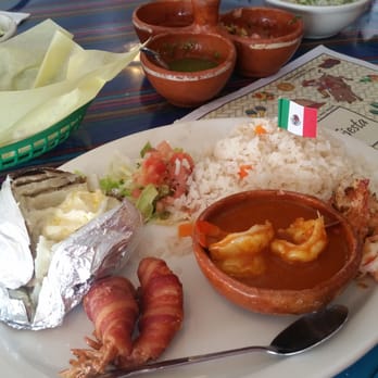 Los Eduardos Restaurant - Delicioso - Mexican Near Me - Long Beach, California Los Eduardos Restaurant - Delicioso - Mexican Near Me - Long Beach, California