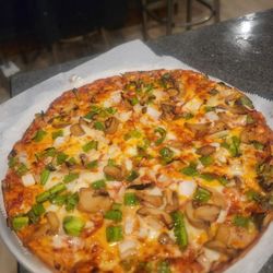 Venus II - Special Pizza with Onion, Pepper, and Mushroom