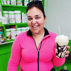 Great tasting shakes. SO Yummy . Love that it helps with my weight goals.