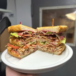 The Nook - Turkey Club
