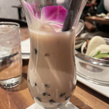 Red Bloom - Milk tea - Asian Fusion Near Me - Reno, Nevada