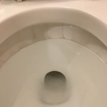 DoubleTree by Hilton Hotel Syracuse - This is what the toilet looked like upon arrival. - Hotels Near Me - East Syracuse, New York DoubleTree by Hilton Hotel Syracuse - This is what the toilet looked like upon arrival. - Hotels Near Me - East Syracuse, New York
