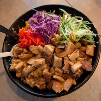 Slurpin' Ramen Bar - Costa Mesa - Chashu rice bowl (large) - Ramen Near Me - Costa Mesa, California Slurpin' Ramen Bar - Costa Mesa - Chashu rice bowl (large) - Ramen Near Me - Costa Mesa, California
