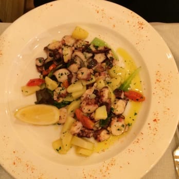 Osteria lanterna - Insalata di polpo - Italian Near Me - Mendrisio, TI