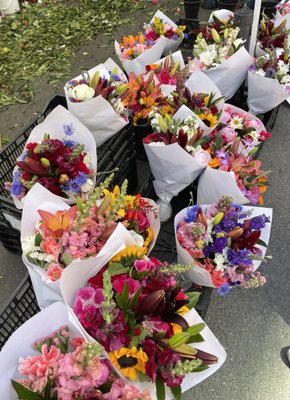 Capitol Hill Sunday Farmers Market by null