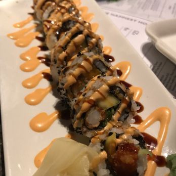 Earls Kitchen + Bar - Dynamite Roll - New American Near Me - Miami, Florida Earls Kitchen + Bar - Dynamite Roll - New American Near Me - Miami, Florida