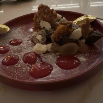 Heron - Cocktail Bars Near Me - Etobicoke, Ontario