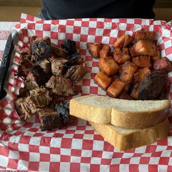Hayward's Pit Bar-B-Que - Beef and Pork Burnt Ends - Barbeque Near Me - Shawnee, Kansas