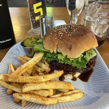El Mezquite Grill - Great burger!! - Barbeque Near Me - La Paz, BCS