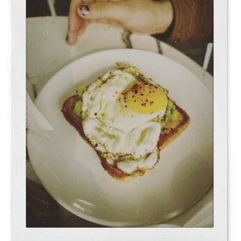 Ange Noir Cafe - Sunny Avocado Toast - Coffee & Tea Near Me - Brooklyn, New York