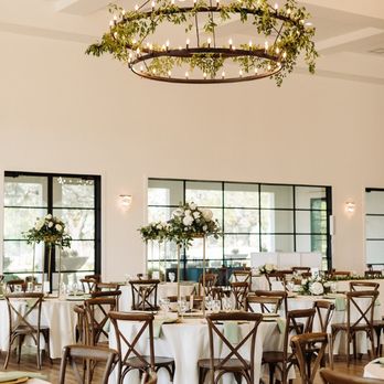 Fae's Florals - Florists Near Me - Buda, Texas