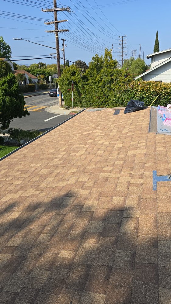 Slide of The Best West Roofing