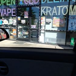 Morristown Tobacco & Vape - Storefront