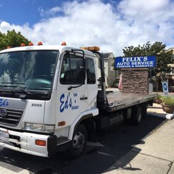 Ed's Tow & Cradle