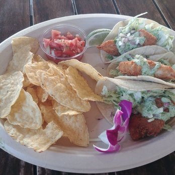 Barefoot Beach Cafe - Fish tacos - Breakfast & Brunch Near Me - Honolulu, Hawaii