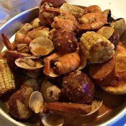 The Krazy Crab - Combo C: 1lb shrimp (no heads), 1lb clams, 1lb sausage. Krazy Bomb seasoning (all combined)