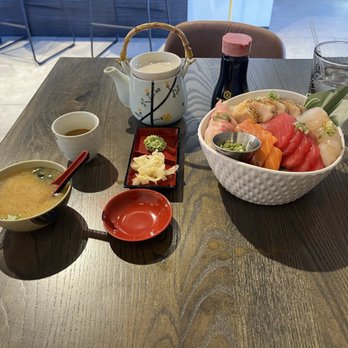 Tamashi Westside - 25 piece sashimi, miso and chai tea! - Japanese Near Me - Albuquerque, New Mexico Tamashi Westside - 25 piece sashimi, miso and chai tea! - Japanese Near Me - Albuquerque, New Mexico