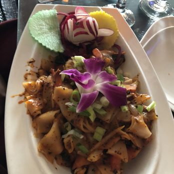 N Thai Palace - Drunken Noodles, not bad, wouldn't call it the best tho - Thai Near Me - Old Bridge, New Jersey N Thai Palace - Drunken Noodles, not bad, wouldn't call it the best tho - Thai Near Me - Old Bridge, New Jersey