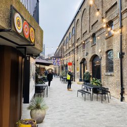 Redemption Roasters - Alleyway