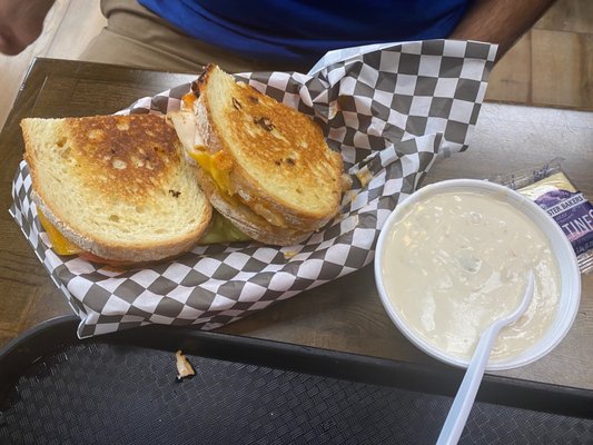 Tsunami Sandwich Company by null