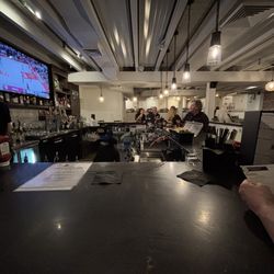 Merrill's on the Waterfront - The vibe