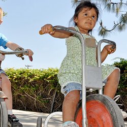 Fullerton Community Nursery School - Learning through play
