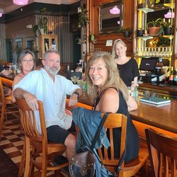 Beyond Hope Resort - Check out the Hope Hotel (Bar/Restaurant)