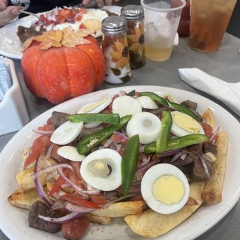 Pao's Pastries & Cafe - Pique macho - Cafes Near Me - Van Nuys, California