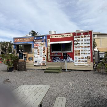 Maui Shrimp - Cool outdoor vibe - Food Trucks Near Me - Kahului, Hawaii Maui Shrimp - Cool outdoor vibe - Food Trucks Near Me - Kahului, Hawaii