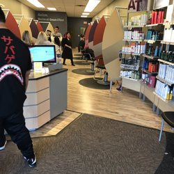 Great Clips 19th & Quaker