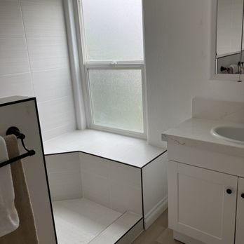 Palm Construction - Primary bathroom - Decks & Railing Near Me - La Mesa, California Palm Construction - Primary bathroom - Decks & Railing Near Me - La Mesa, California