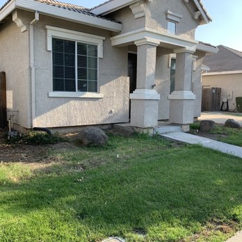 TLC Landscape Services - Before: front - Landscaping Near Me TLC Landscape Services - Before: front - Landscaping Near Me