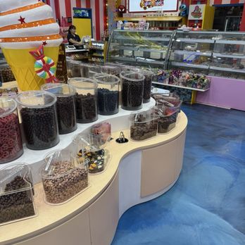 Sugar Shack - Inside store...large variety - Candy Stores Near Me - South Padre Island, Texas Sugar Shack - Inside store...large variety - Candy Stores Near Me - South Padre Island, Texas