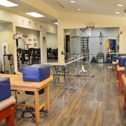 Petersen Physical Therapy - Maricopa - Petersen's Maricopa clinic is very clean and friendly