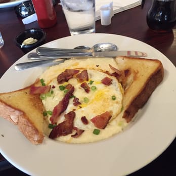 Ruperts at the Edge - Grits deluxe - Breakfast & Brunch Near Me - Edgewater, Colorado