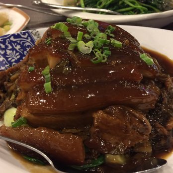 BBQ Corner 2 - Pork belly on sour cabbage - Cantonese Near Me - Atlanta, Georgia BBQ Corner 2 - Pork belly on sour cabbage - Cantonese Near Me - Atlanta, Georgia