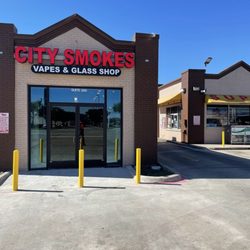 City Smokes Vapes & Glass