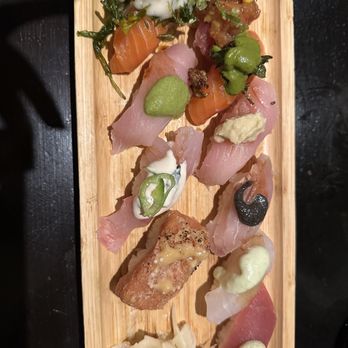 Arata Sushi - Japanese Near Me - Syosset, New York