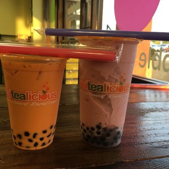 Fruitealicious - Thai Milk Tea w/reg boba and Strawberry Banana Blueberry Smoothie - Coffee & Tea Near Me - Carrollton, Texas