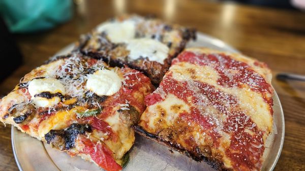 KIZZA PIZZA by null