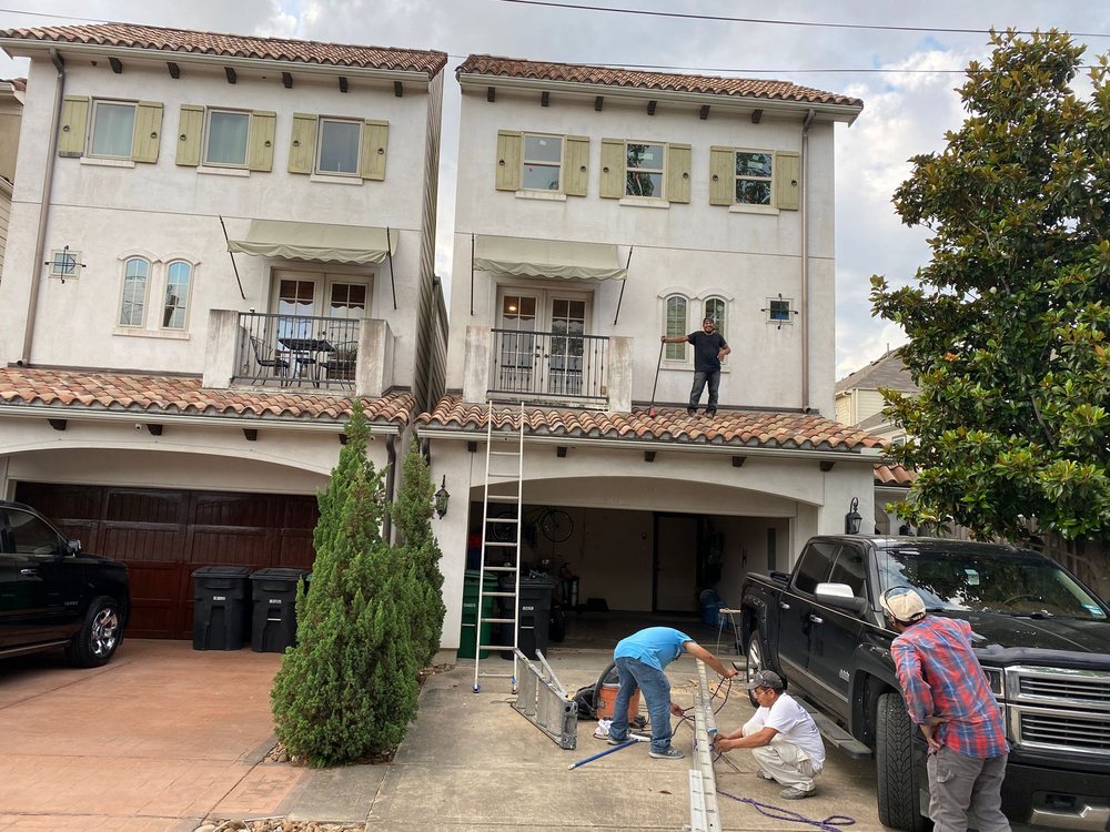 Slide of Zena Construction