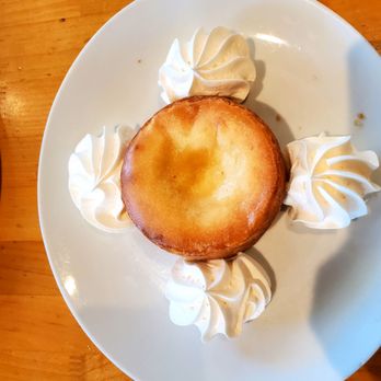 California Pizza Kitchen - Butter cake - Pizza Near Me - Encino, California California Pizza Kitchen - Butter cake - Pizza Near Me - Encino, California